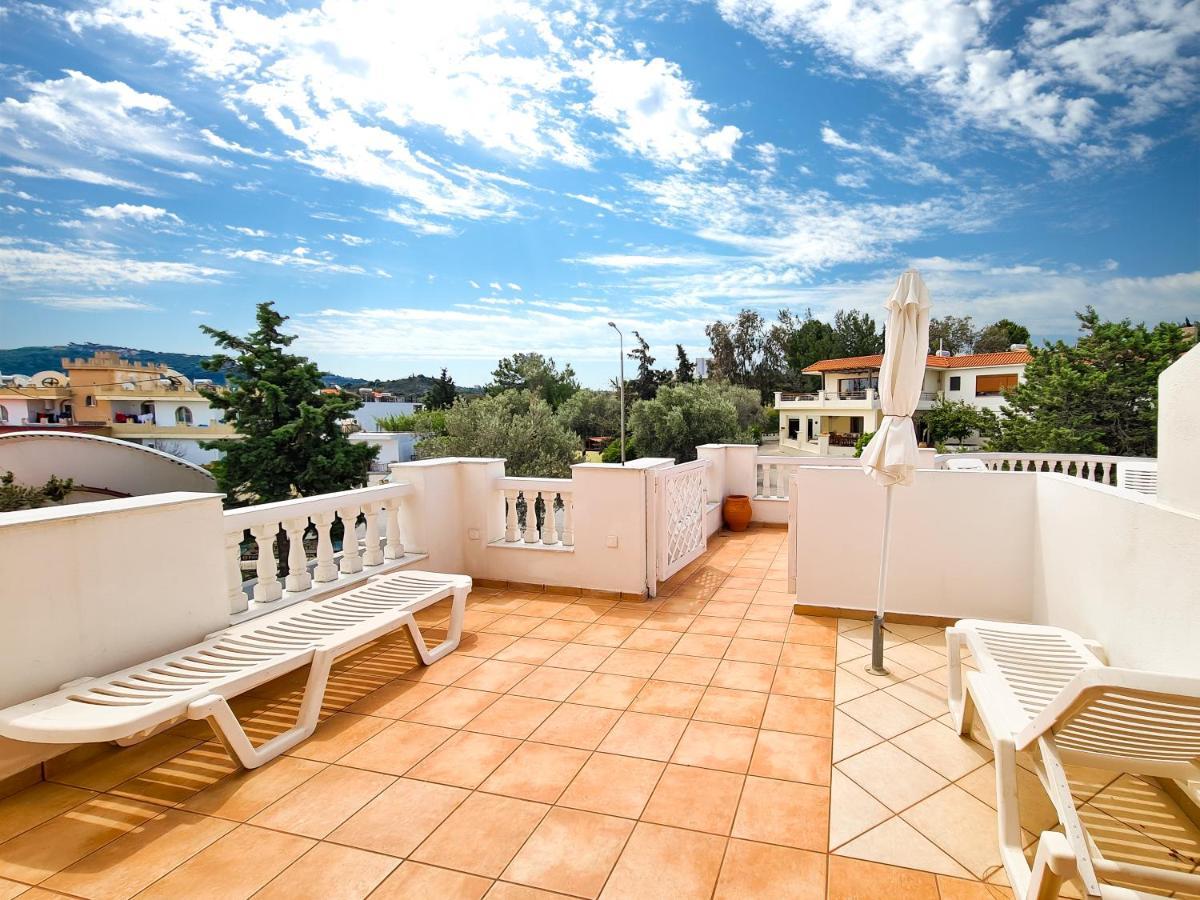 Colonial Studio/Apartment Faliraki Luaran gambar
