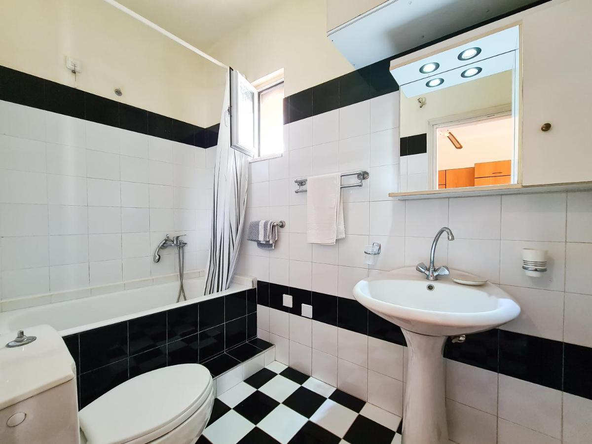 Colonial Studio/Apartment Faliraki Luaran gambar