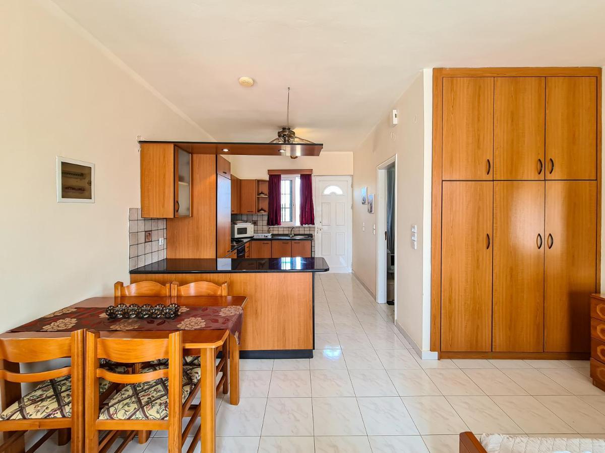Colonial Studio/Apartment Faliraki Luaran gambar